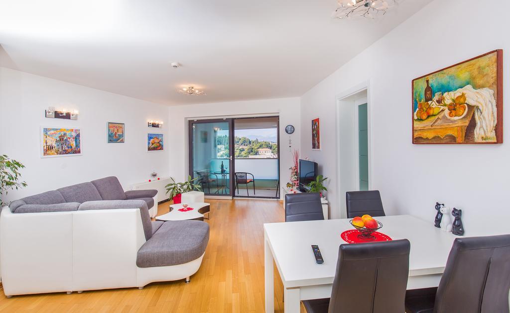 Bay View Apartment Fantastik Ragusa Esterno foto