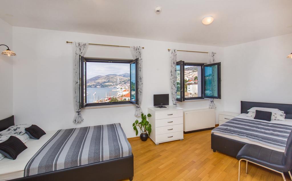 Bay View Apartment Fantastik Ragusa Esterno foto